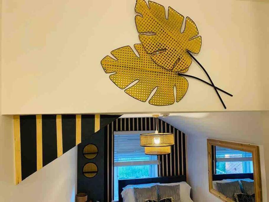 St Augustines 10 Bed Themed House Villa แคนเทอร์เบอรี ภายนอก รูปภาพ